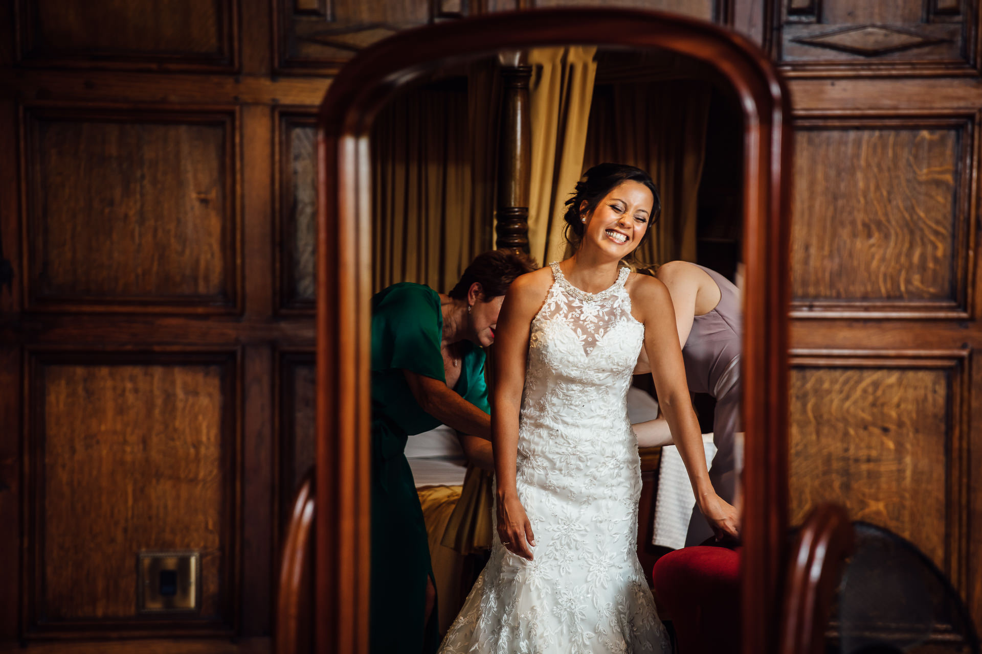 bride in mirror at inglewood manor